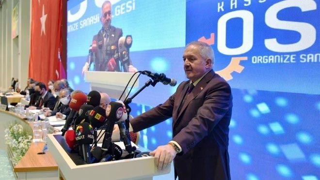 NURSAÇAN: “KAYSERİ SANAYİCİSİ DEMOKRASİ DERSİ VERDİ”