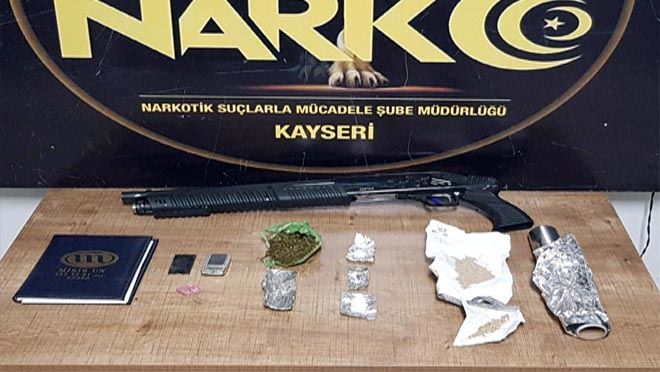 UYUŞTURUCUYA GEÇİT YOK