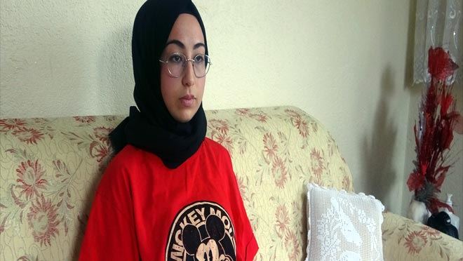 ÜNİVERSİTELİ SEVİM BİYONİK PROTEZ İSTİYOR