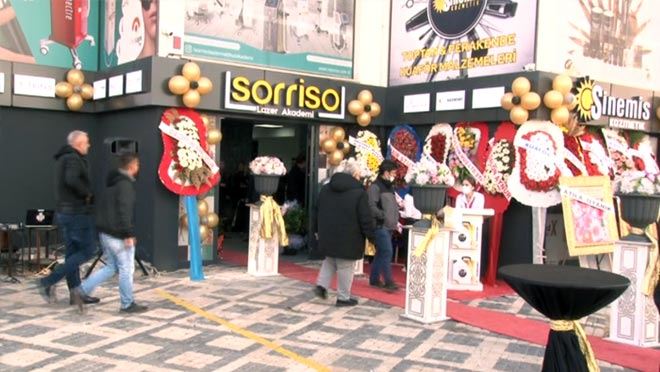 SORRİSO MEDİKAL AKADEMİ DUALARLA HİZMETE AÇILDI