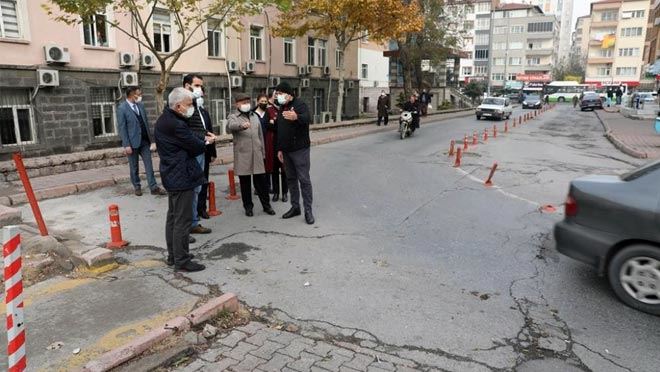 KOCASİNAN, ŞEHİR MERKEZİNDEKİ OTOPARK İHTİYACINI ÇÖZÜME KAVUŞTURUYOR