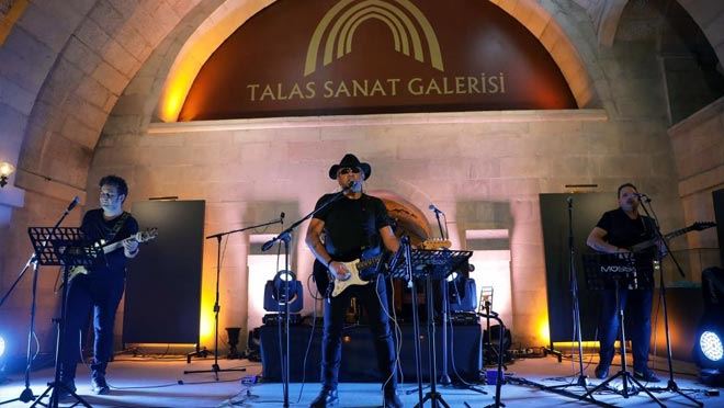 TALAS MUSİKİ CEMİYETİ KULAKLARIN PASINI SİLDİ