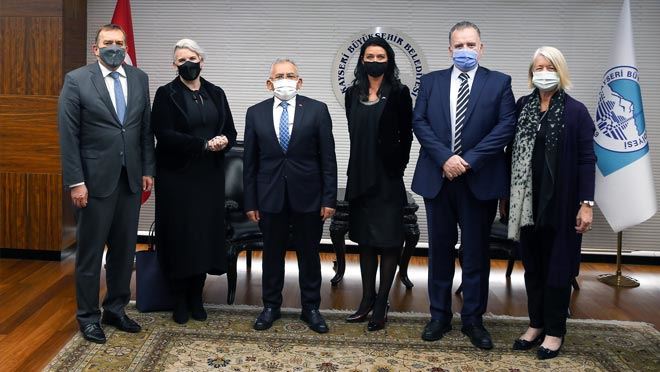 BÜYÜKKILIÇ NET KONUŞTU, BÜYÜKELÇİLER DESTEK VERDİ