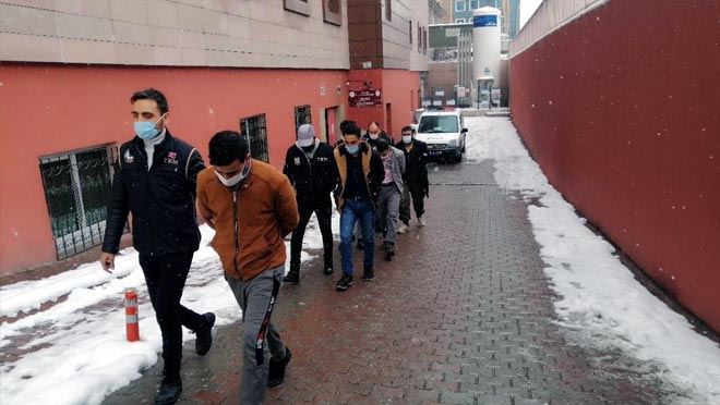 DEAŞ OPERASYONUNDA GÖZALTINA ALINAN