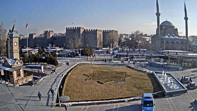 KAYSERİ ‘DE COVİD VAKA SAYISI ARTTI