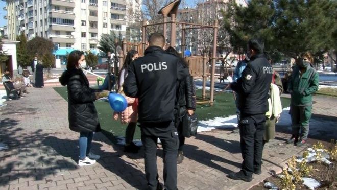 VİRÜSÜ HİÇE SAYARAK DOĞUM GÜNÜ KUTLAYANLARA CEZA