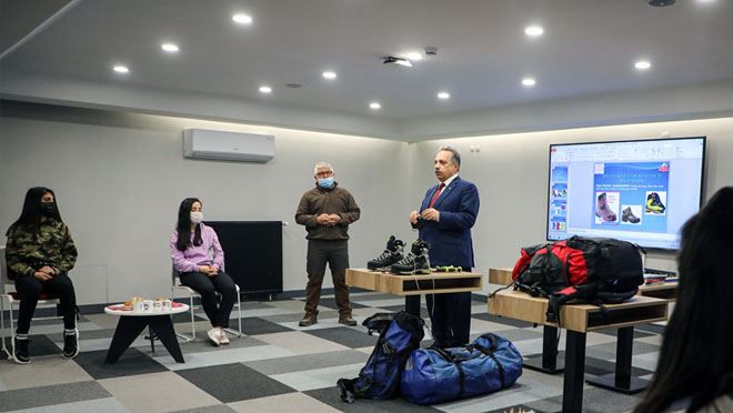 TALAS BELEDİYESİ’NDEN GENÇLERE DAĞCILIK EĞİTİMİ