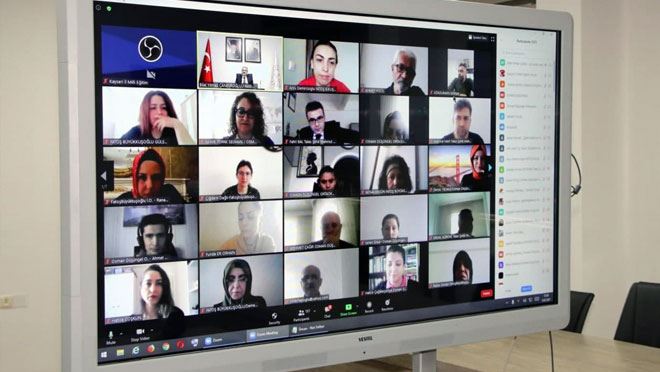 ÇANDIROĞLU, ÖĞRETMENLERLE BİR ARAYA GELDİ