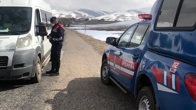 JANDARMA 244 PERSONELLE 400 NOKTADA