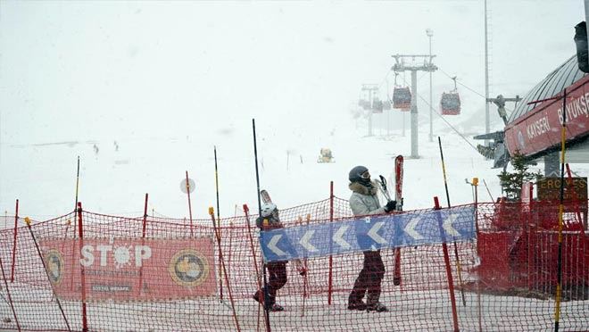 ERCİYES KAYAK MERKEZİ