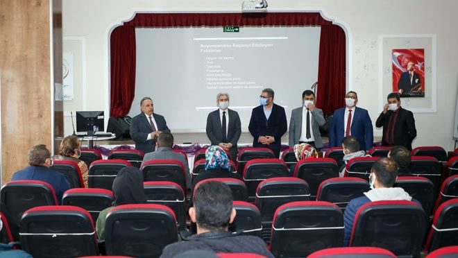 TALAS’TA “SÜRÜ YÖNETİMİ” KURSU BAŞLADI