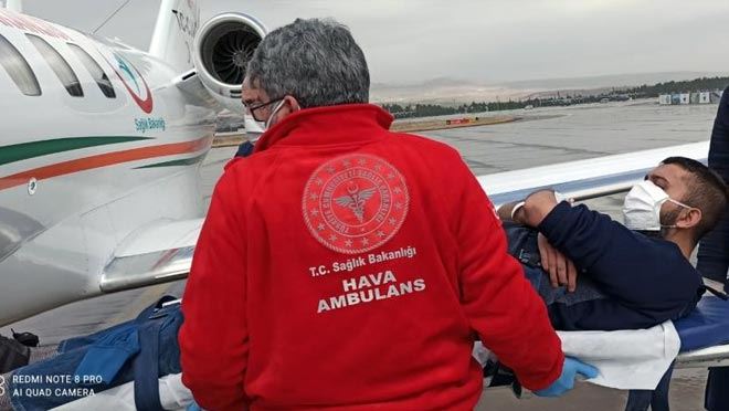 UÇAK AMBULANS HIZIR GİBİ YETİŞTİ