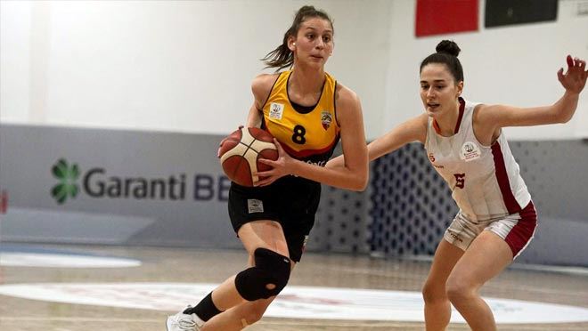 BGL KIZLAR KATEGORİSİNDE İLK GÜN MAÇLARI OYNANDI