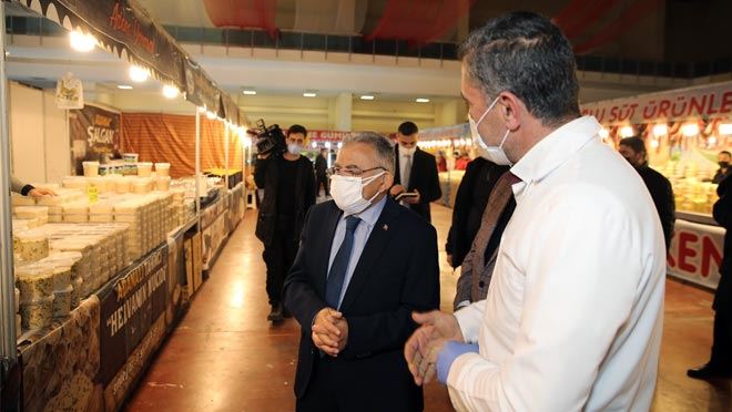 BAŞKAN BÜYÜKKILIÇ ESNAFIN YANINDA