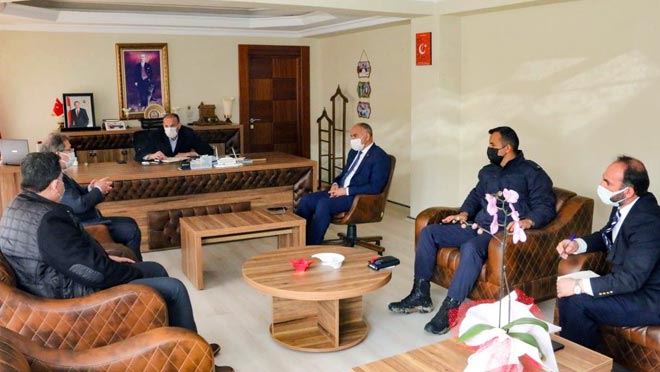 YAHYALI’DA KORONAVİRÜSE KARŞI YENİ TEDBİRLER ALINDI