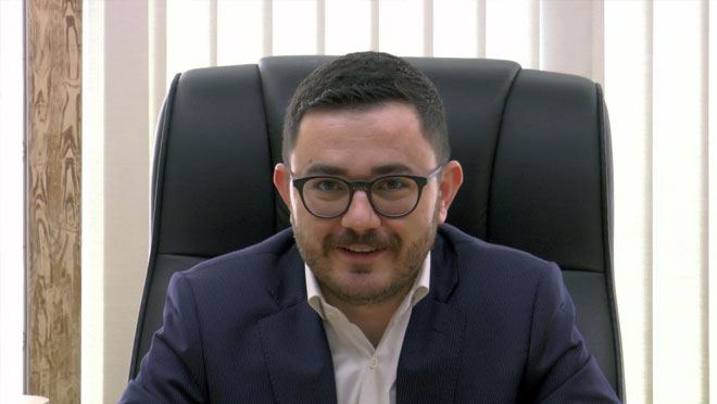 BASKI UYGULAMAK AMACIYLA EŞİN ÜZERİNE YÜRÜMEK BOŞANMA SEBEBİ