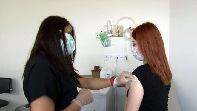 KAYSERİ ŞEHİR HASTANESİNDE AŞILAMA DEVAM EDİYOR