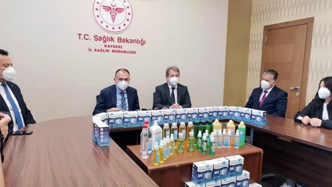 ÖĞRENCİLERDEN SAĞLIK MÜDÜRLÜĞÜ