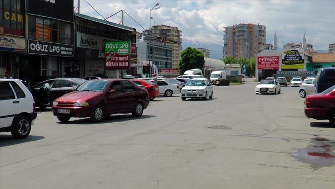 TAM KAPANMANIN ARDINDAN OTO SANAYİLERDE YOĞUNLUK