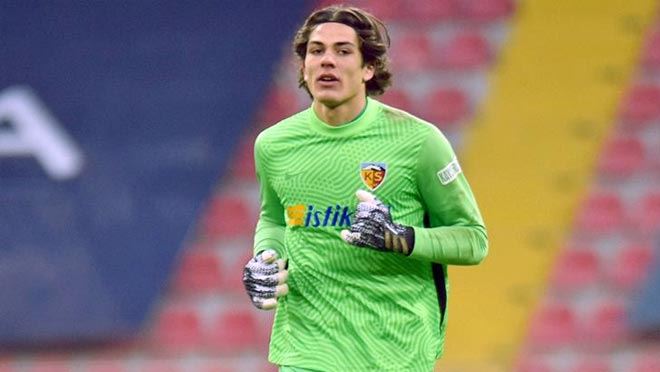 DOĞAN ALEMDAR’A FENERBAHÇE KANCASI