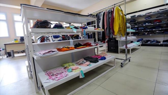 HAYIR ÇARŞISI’NDA 118 KOLİ KIYAFET İHTİYAÇ SAHİPLERİNE ULAŞTIRILACAK