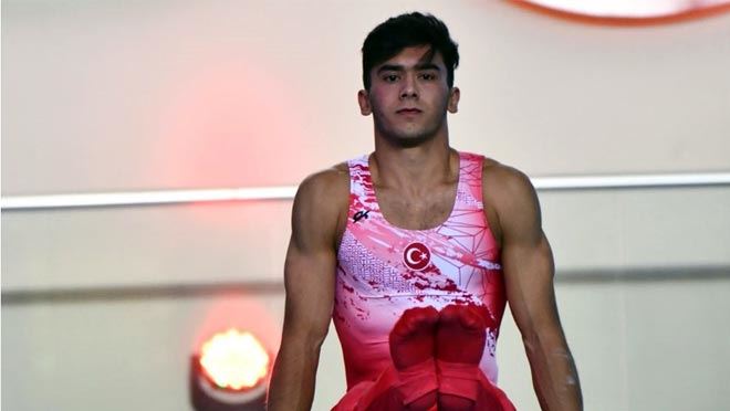 UKRAYNA’DA İSTİKLAL MARŞINI 20 ÜLKEYE DİNLETTİ