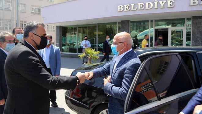 KAYSERİ MİLLETVEKİLİ İSMAİL TAMER DEVELİ’Yİ ZİYARET ETTİ