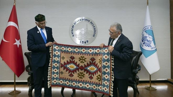 BAŞKAN BÜYÜKKILIÇ BANGLADEŞ BÜYÜKELÇİSİ’Nİ AĞIRLADI