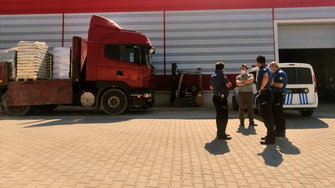 DARP EDİLEN TIR ŞOFÖRÜ YARALANDI