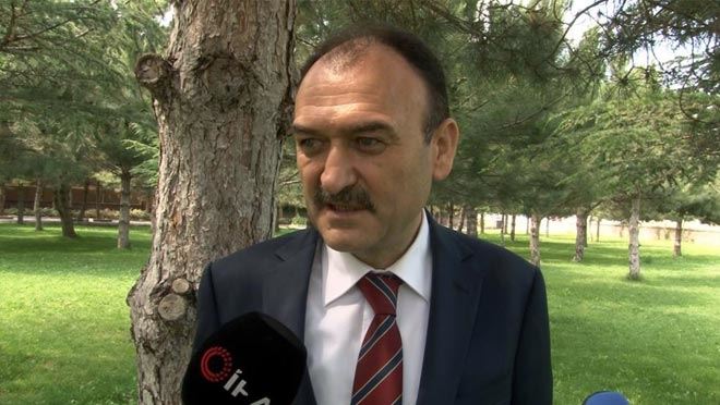 ÇANDIROĞLU: “HAYATIN KENDİSİ BİR SINAVDIR”