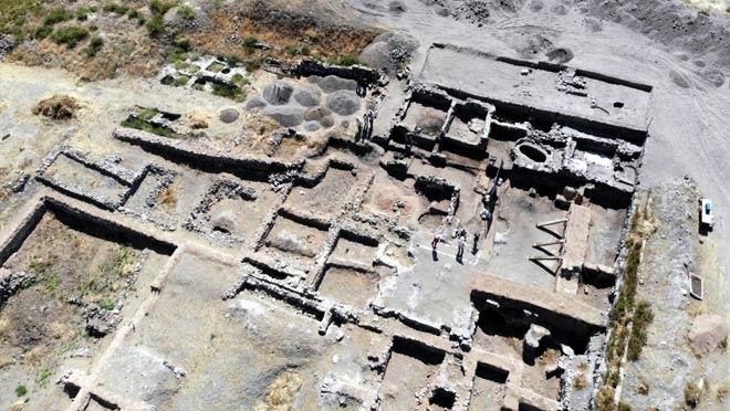 4 BİN YIL ÖNCESİNİN EV SAHİPLERİ ARANIYOR