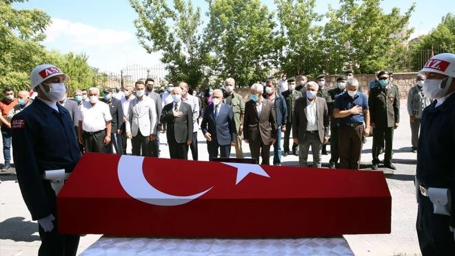 KORE GAZİSİ SON YOLCULUĞUNA UĞURLANDI