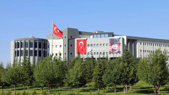 ERÜ’YE 5 YIL SÜRELİ TAM AKREDİTASYON