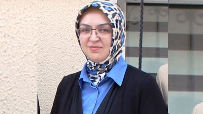 DOÇ.DR. MUZAFFER KEKLİK:  “SAĞLIKSIZ PİŞİRİLİMİŞ ETLER KANSERE DAVETİYE ÇIKARTIYOR”