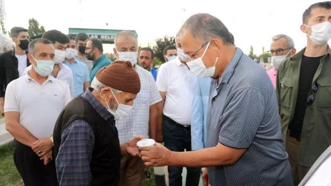 AK PARTİ GEN. BŞK. YRD. ÖZHASEKİ TALAS İLÇE SAKİNLERİ İLE BULUŞTU