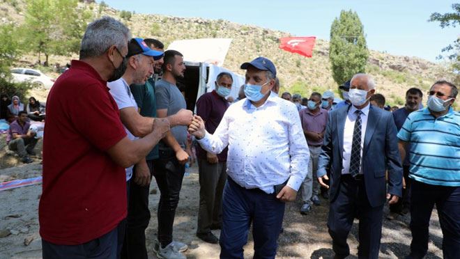 BAŞKAN YALÇIN ÖRENCİK ŞENLİKLERİNE KATILDI