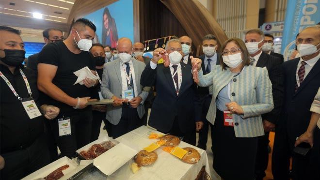 KAYSERİ STANDINA YOĞUN İLGİ