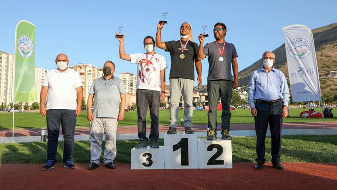 ALİ DAĞI YAMAÇ PARAŞÜTÜ YARIŞMASI SONA ERDİ