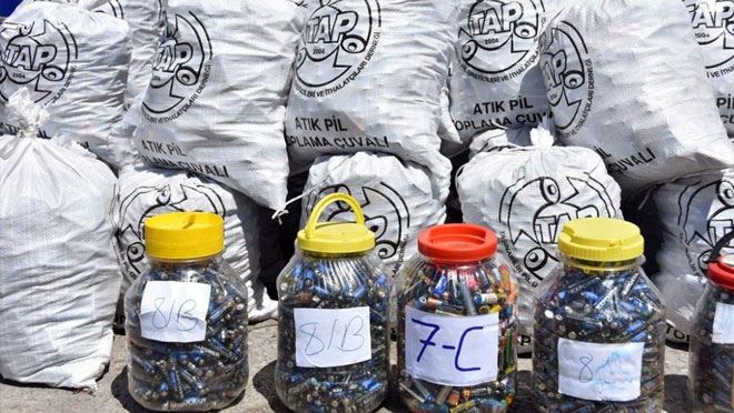 KOCASİNAN, 8 AYDA 7 BİN 860 KG ELEKTRONİK ATIK İLE LİDER