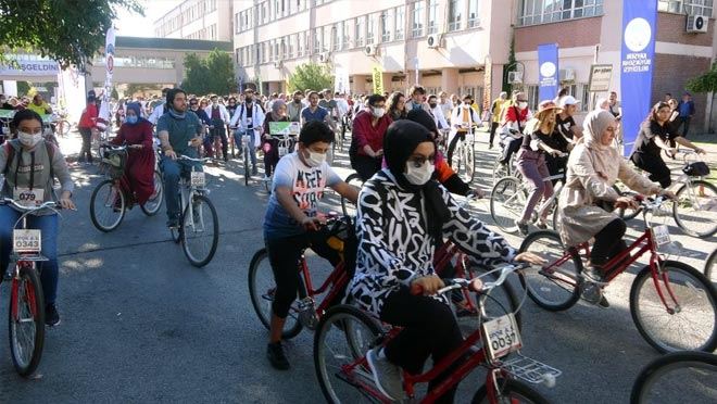 KAYSERİ’DE ‘DOKTORLAR BİSİKLET TURU’ YAPILDI