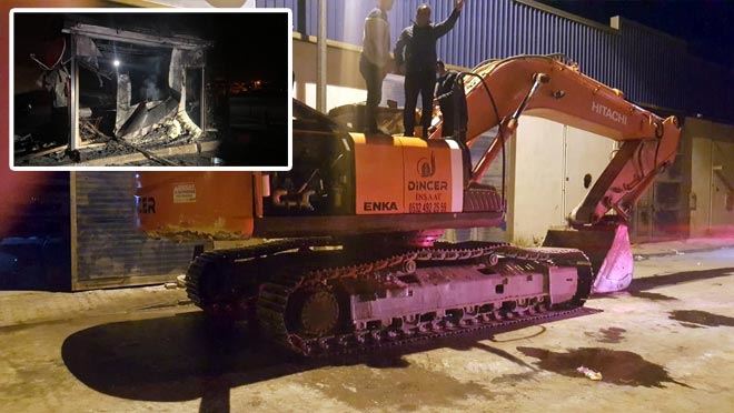 İŞTEN ÇIKARTILAN OPERATÖR ÇILDIRDI 