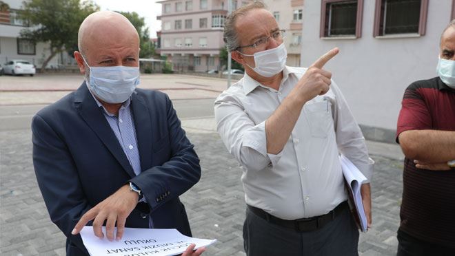 BAŞKAN ÇOLAKBAYRAKDAR’DAN MİMARSİNAN MAHALLESİ’NE YENİ SOSYAL ALAN