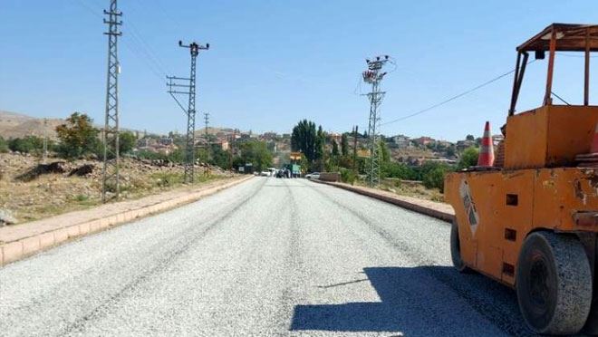 BÜYÜKŞEHİRDEN 7 KIRSAL BÖLGEDE YOL ÇALIŞMASI