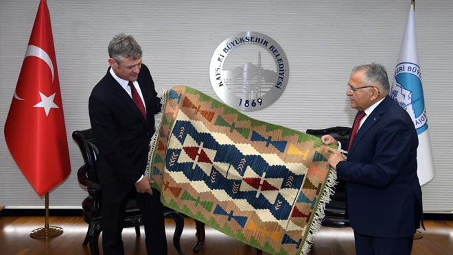 Başkan Büyükkılıç İsviçre Büyükelçisi Ruch’u ağırladı