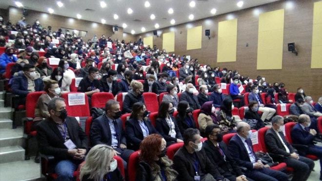 Yunus Emre ve Ses Bayrağımız Türkçe Bilgi Şöleni düzenlendi