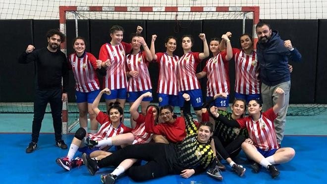 FMG Spor Lisesi adını yarı finallerine yazdırdı