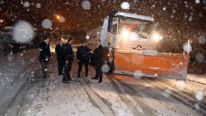 Başkan Palancıoğlu, karla mücadele çalışmalarına katıldı