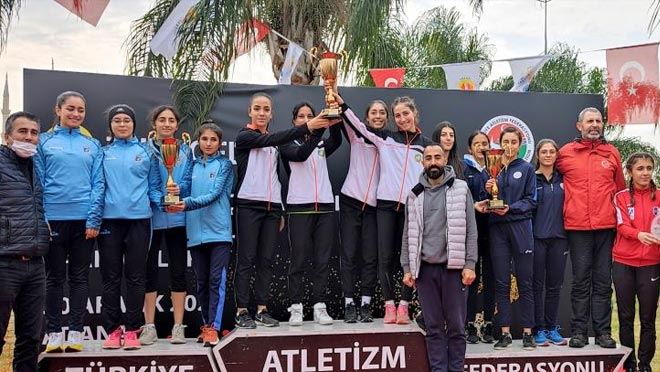 Talaslı atletler Türkiye şampiyonu