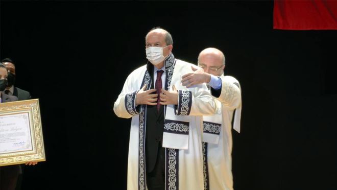 KKTC Cumhurbaşkanı Ersin Tatar’a ‘Fahri Doktora’ diploması verildi