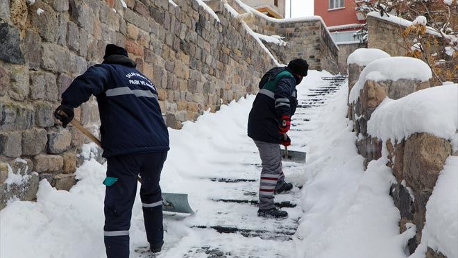 Talas’ta her noktada kış çalışması